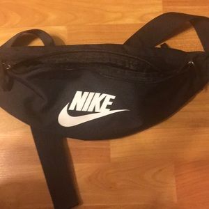Nike Waist Pouch